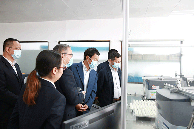 中國生物發(fā)酵產(chǎn)業(yè)協(xié)會名譽理事長石維忱一行到訪廣電計量參觀交流