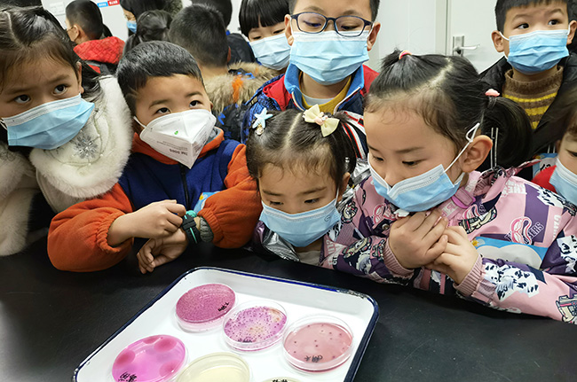 質量環保零距離！“探秘團”走進湖南廣電計量科普教育基地